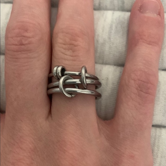 Silver rings - Picture 4 of 6